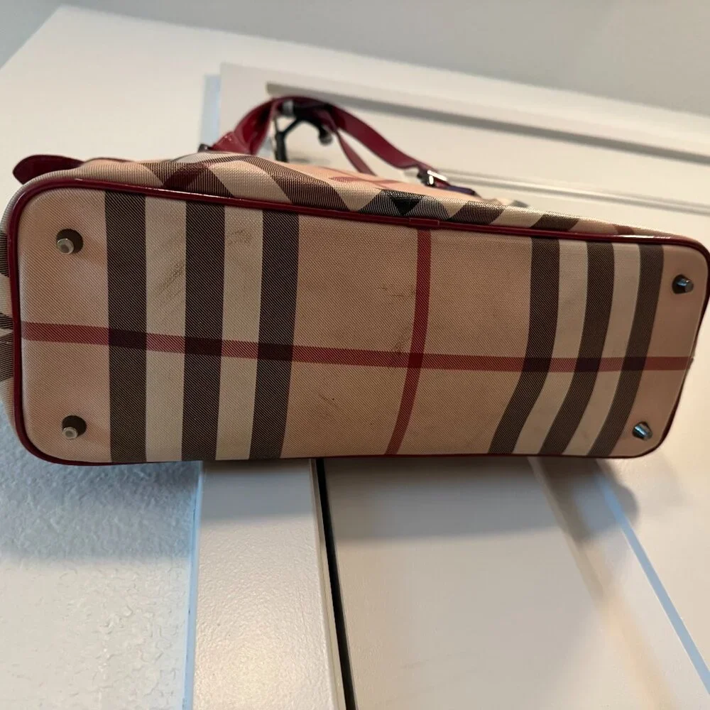 Burberry Nickie‎ Tote Nova Check Coated Canvas Small